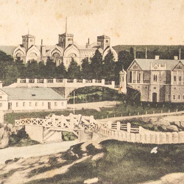 Величний палац князів Лопухіних-Демидових